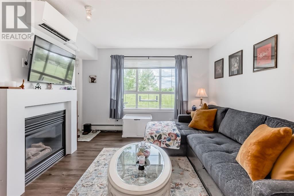 Single Family House for Sale in   Richard Court SW Lincoln Park Calgary 