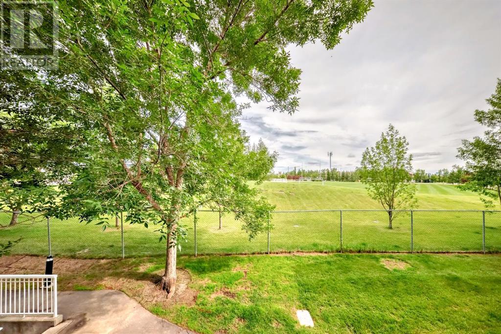 Single Family House for Sale in   Richard Court SW Lincoln Park Calgary 
