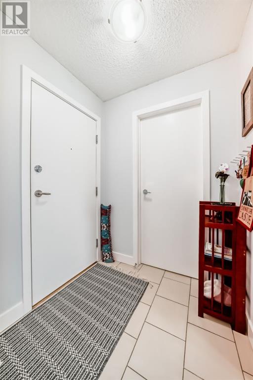 Single Family House for Sale in   Richard Court SW Lincoln Park Calgary 