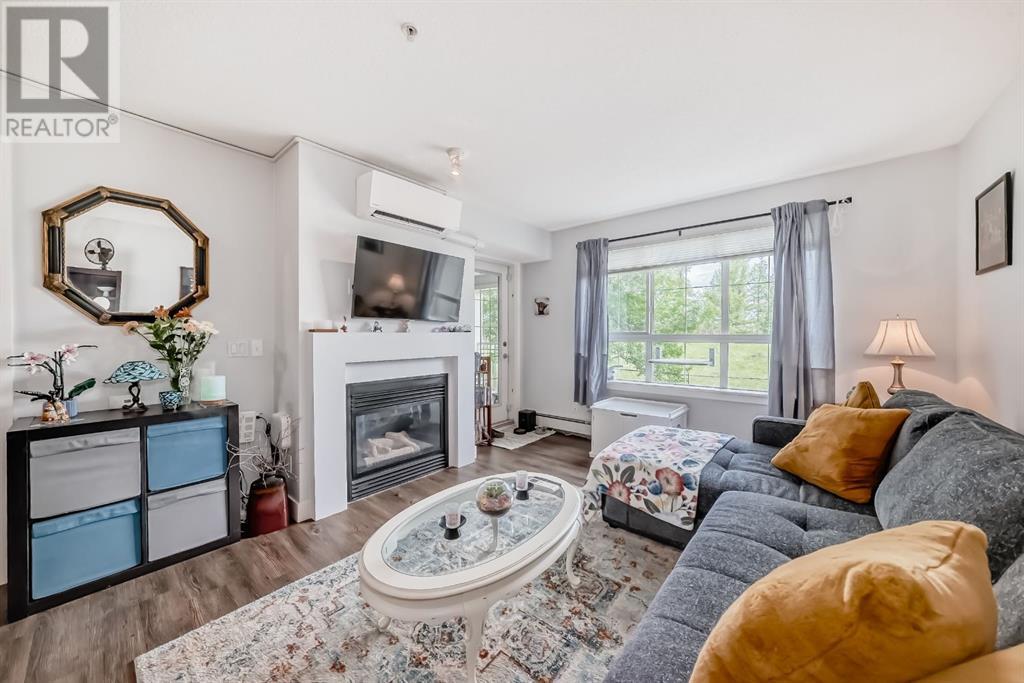 Single Family House for Sale in   Richard Court SW Lincoln Park Calgary 