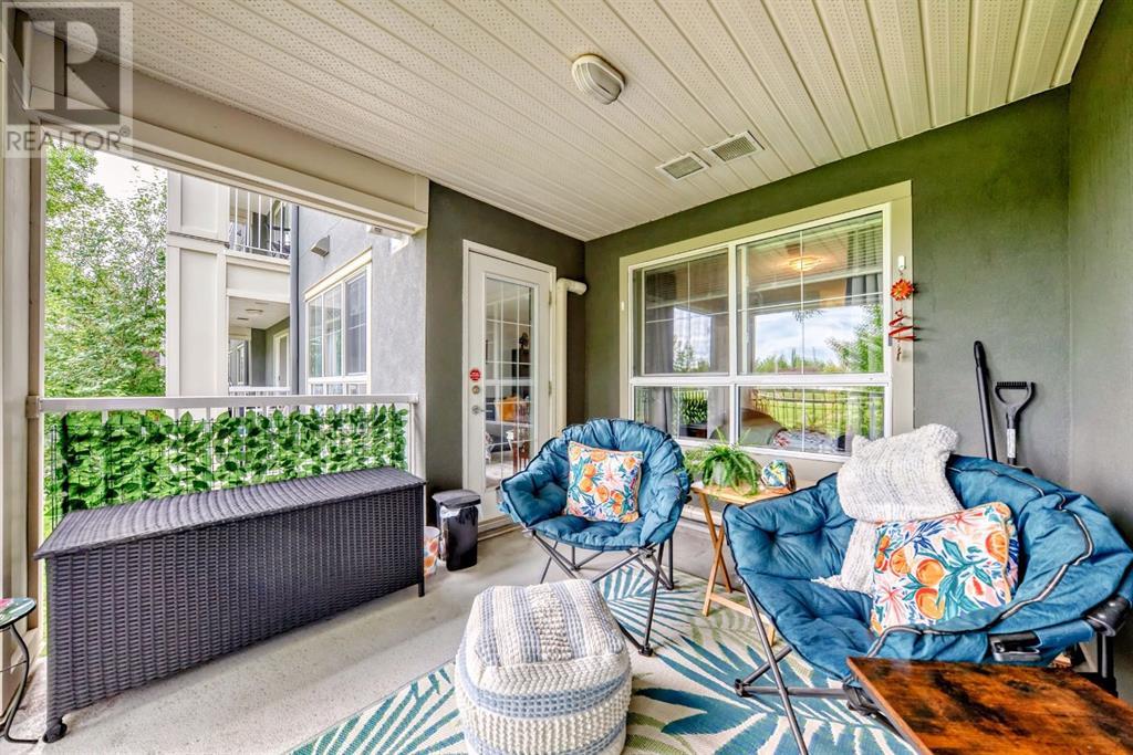 Single Family House for Sale in   Richard Court SW Lincoln Park Calgary 