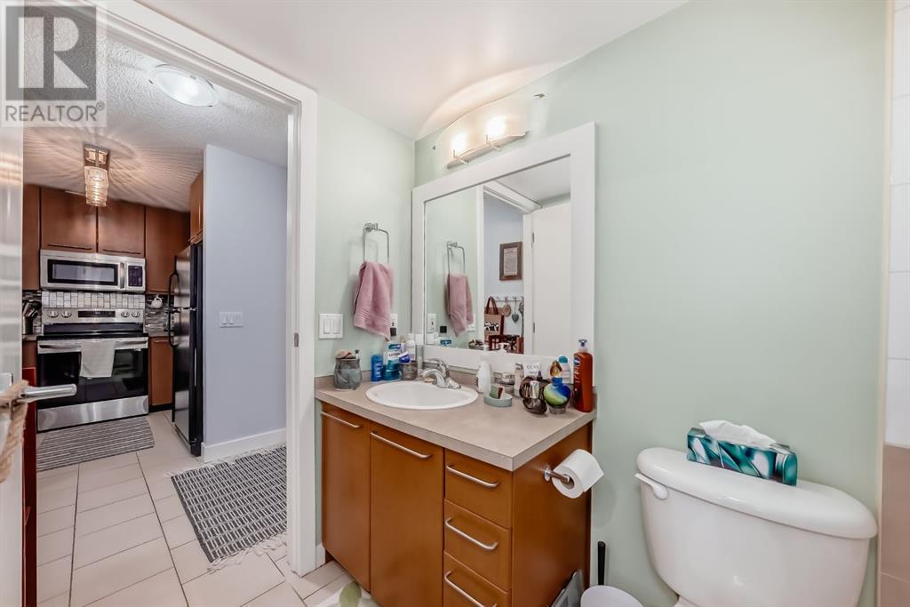 Single Family House for Sale in   Richard Court SW Lincoln Park Calgary 