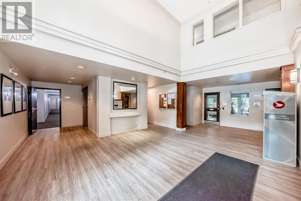 Single Family House for Sale in   Richard Court SW Lincoln Park Calgary 