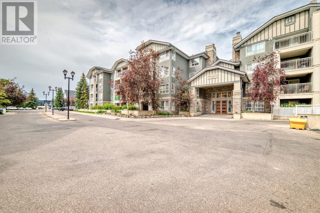 Single Family House for Sale in   Richard Court SW Lincoln Park Calgary 