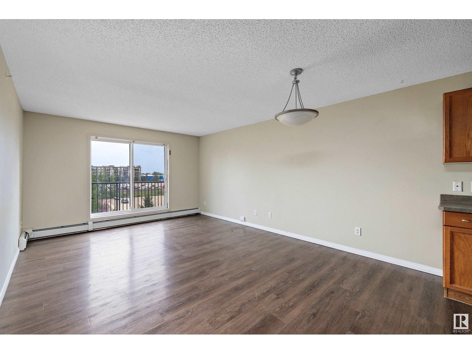 Photo 12 of 404 309 Clareview Station Dr Nw, Edmonton AB