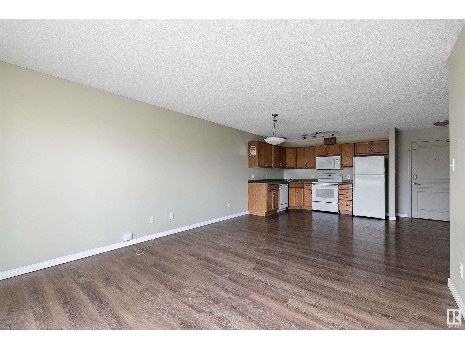 Photo 2 of 404 309 Clareview Station Dr Nw, Edmonton AB