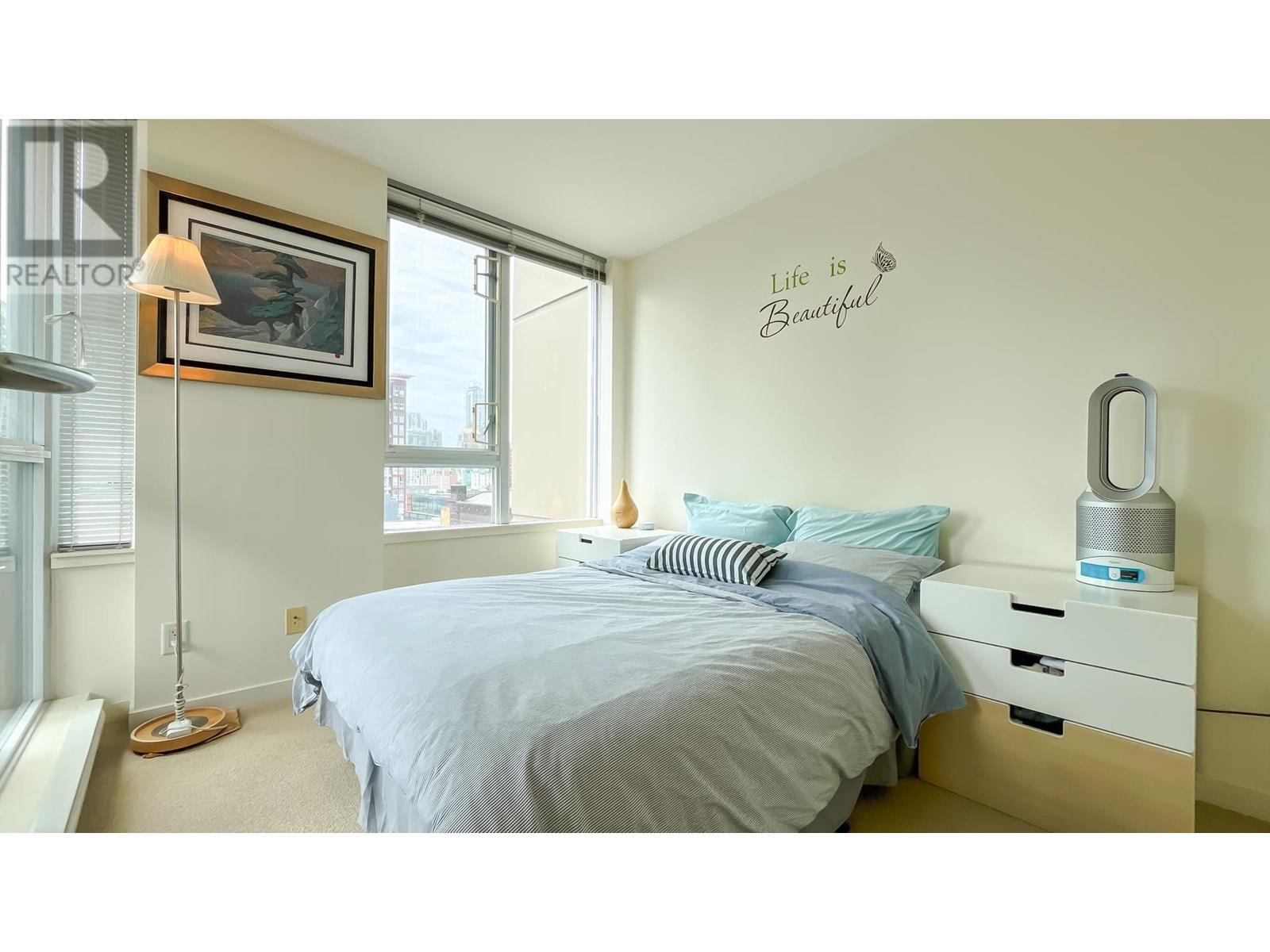 Photo 8 of 809 822 Seymour Street, Vancouver BC