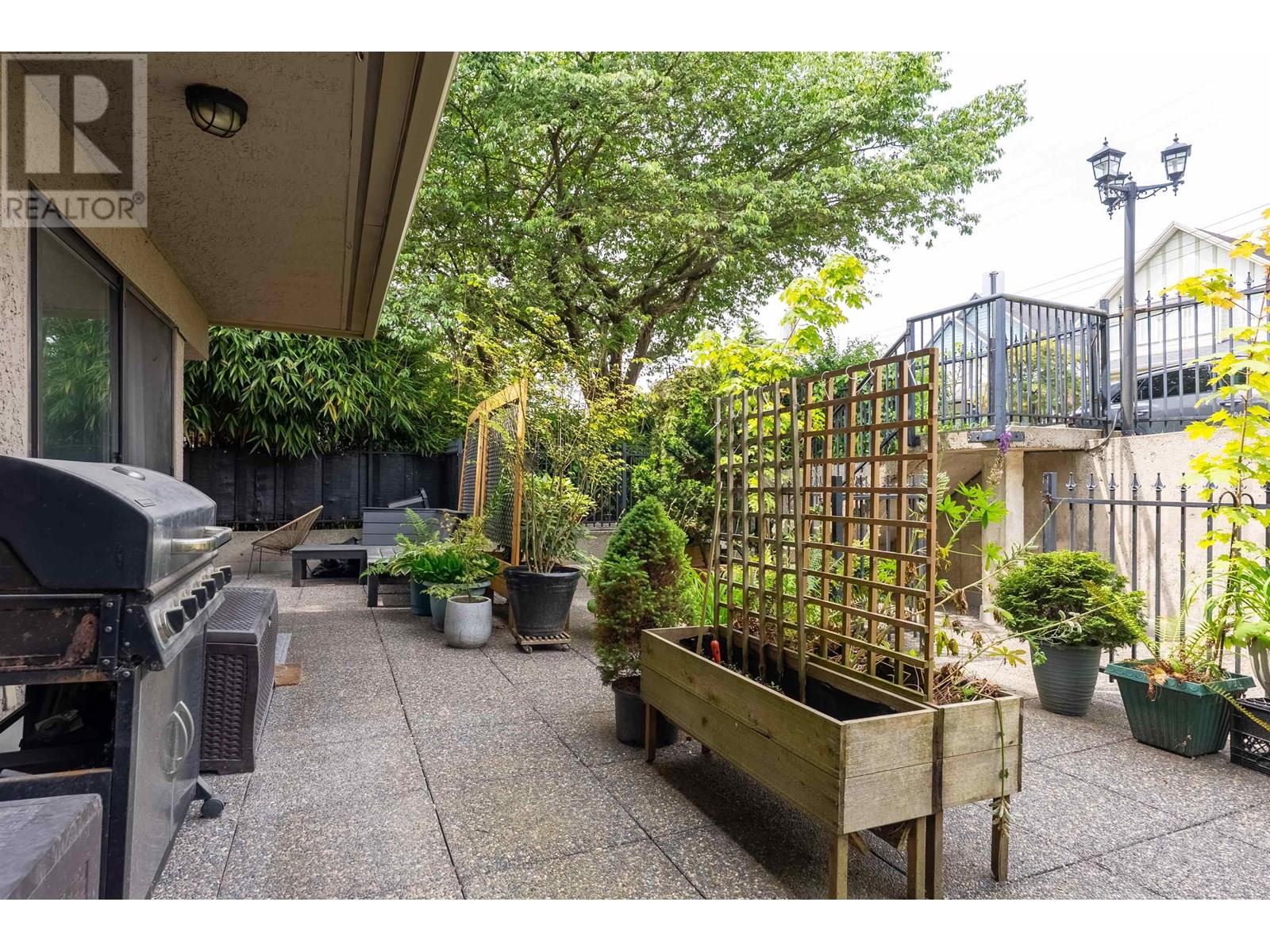 Photo 5 of 104 803 Queens Avenue, New Westminster BC