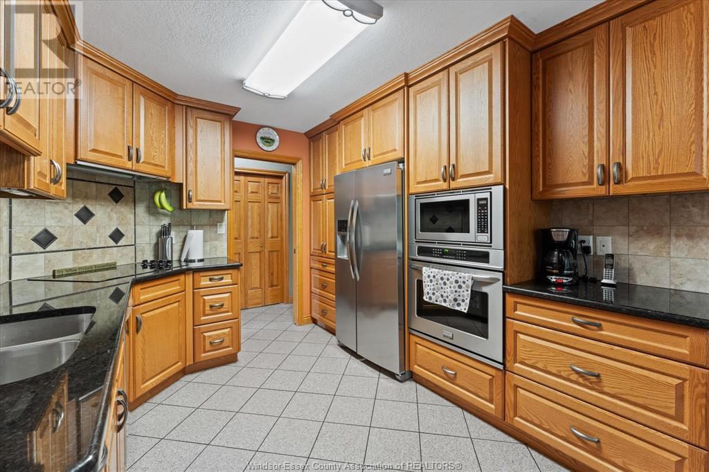 Photo 13 of 575 Wigle Street, Amherstburg ON