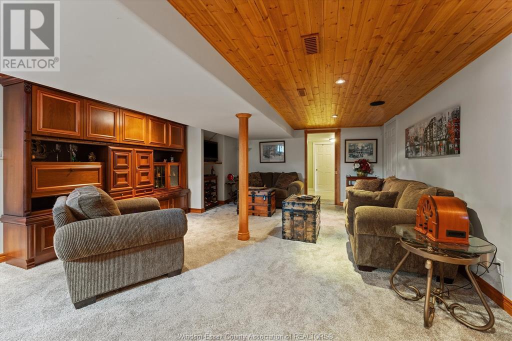 Photo 24 of 575 Wigle Street, Amherstburg ON