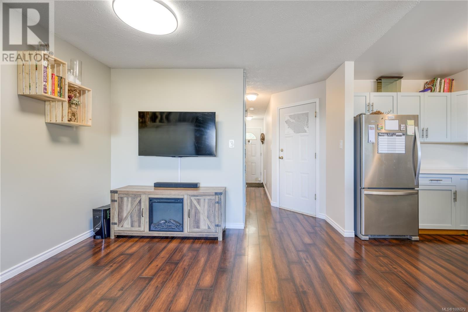 25 2697 Mine Rd, Port McNeill