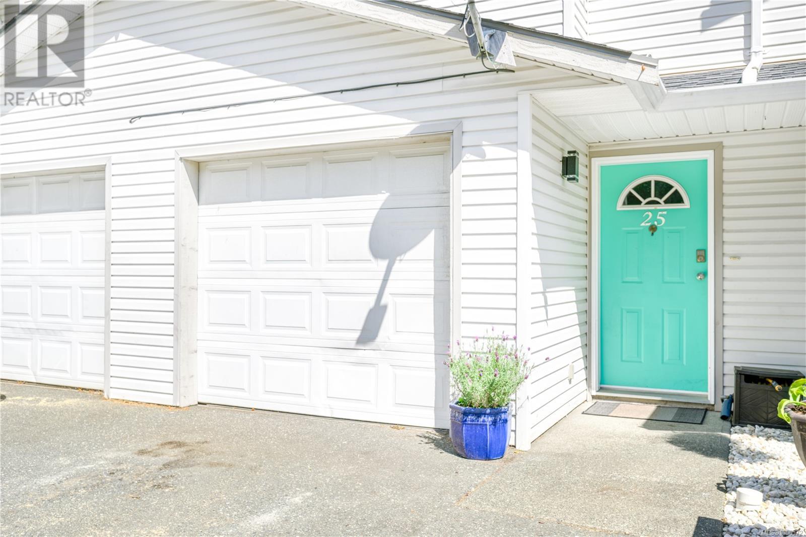 25 2697 Mine Rd, Port McNeill