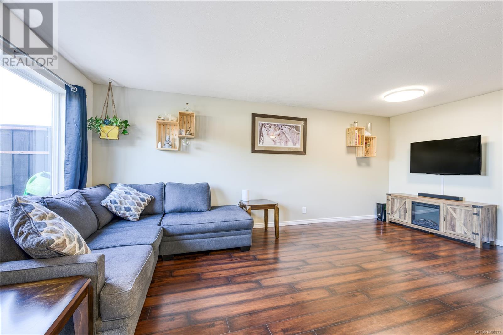 25 2697 Mine Rd, Port McNeill