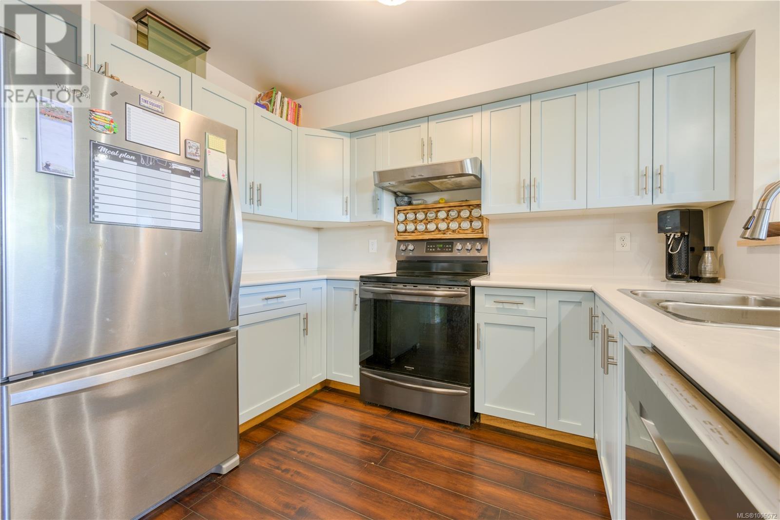 25 2697 Mine Rd, Port McNeill