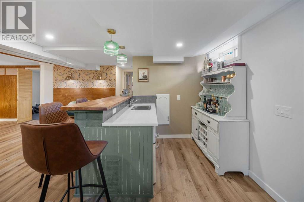 Single Family House Bungalow for Sale in  Huntford Hill NE Huntington Hills Calgary 