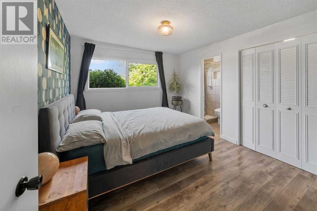 Single Family House Bungalow for Sale in  Huntford Hill NE Huntington Hills Calgary 