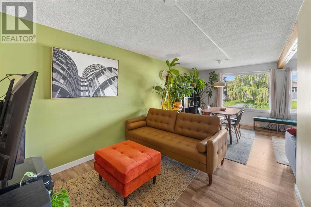 Single Family House Bungalow for Sale in  Huntford Hill NE Huntington Hills Calgary 