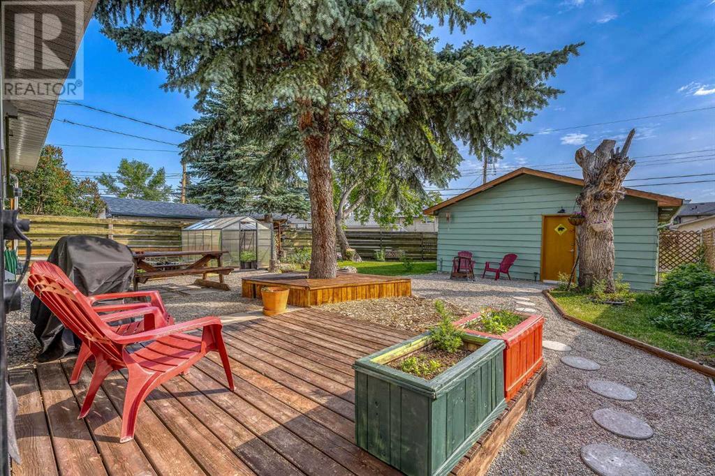 Single Family House Bungalow for Sale in  Huntford Hill NE Huntington Hills Calgary 