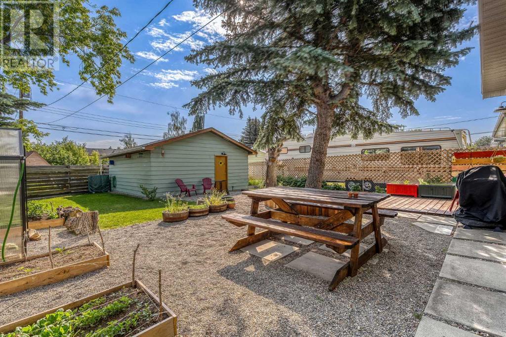 Single Family House Bungalow for Sale in  Huntford Hill NE Huntington Hills Calgary 