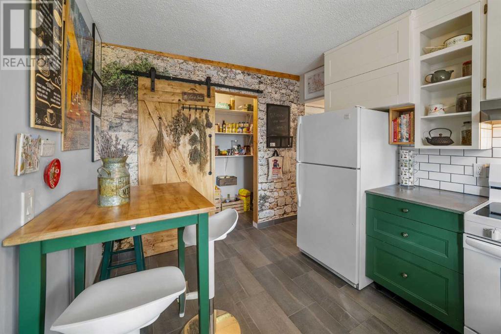 Single Family House Bungalow for Sale in  Huntford Hill NE Huntington Hills Calgary 