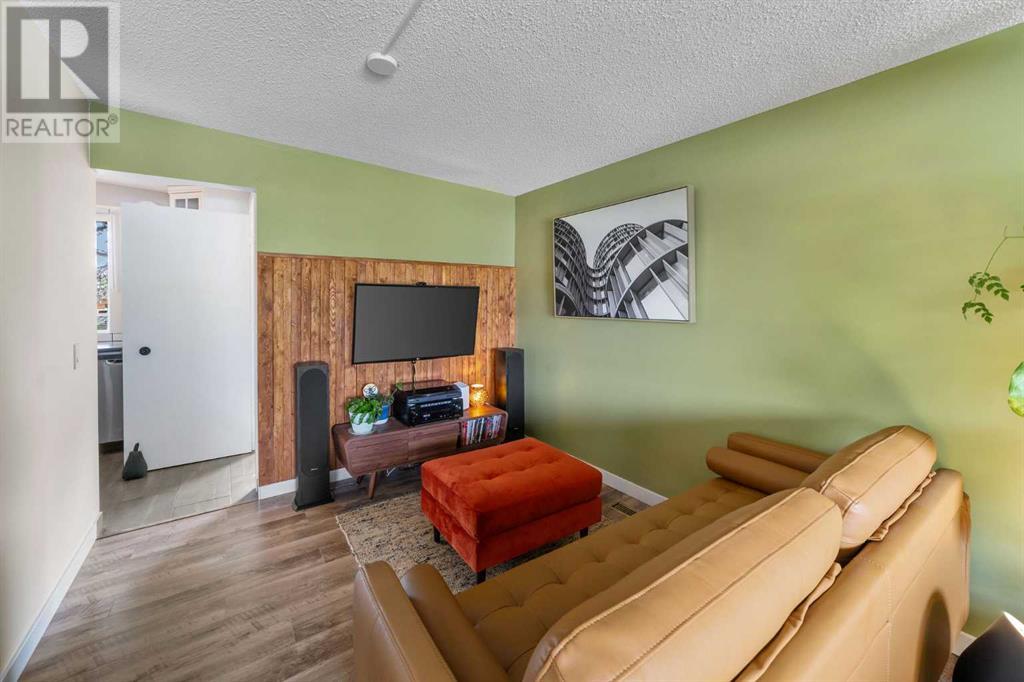 Single Family House Bungalow for Sale in  Huntford Hill NE Huntington Hills Calgary 