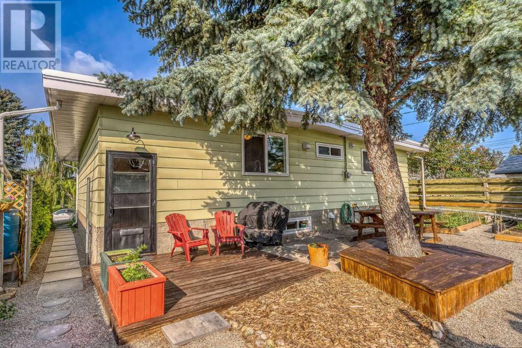 Single Family House Bungalow for Sale in  Huntford Hill NE Huntington Hills Calgary 