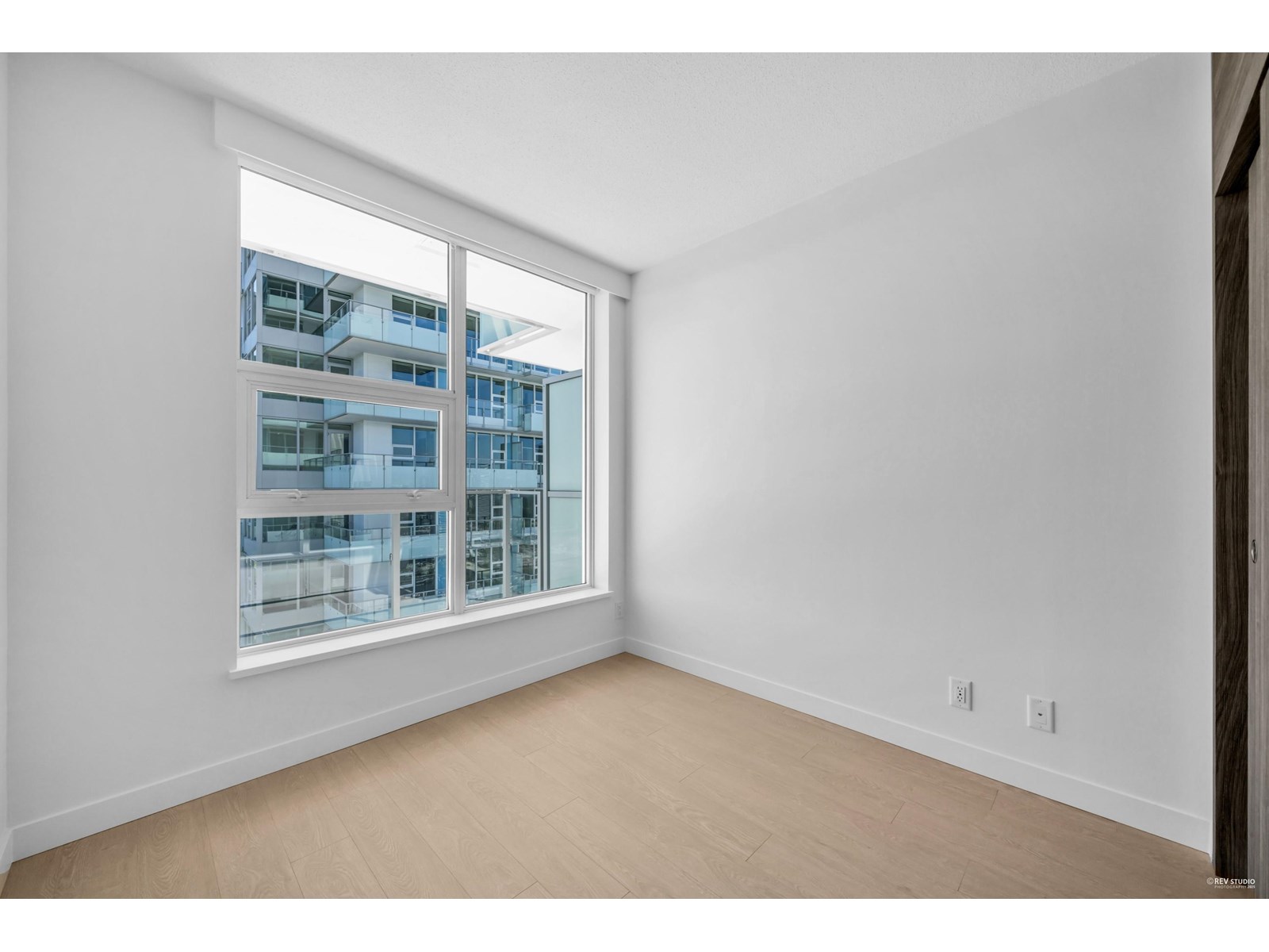 Photo 14 of 3006 13778 100 Avenue, Surrey BC