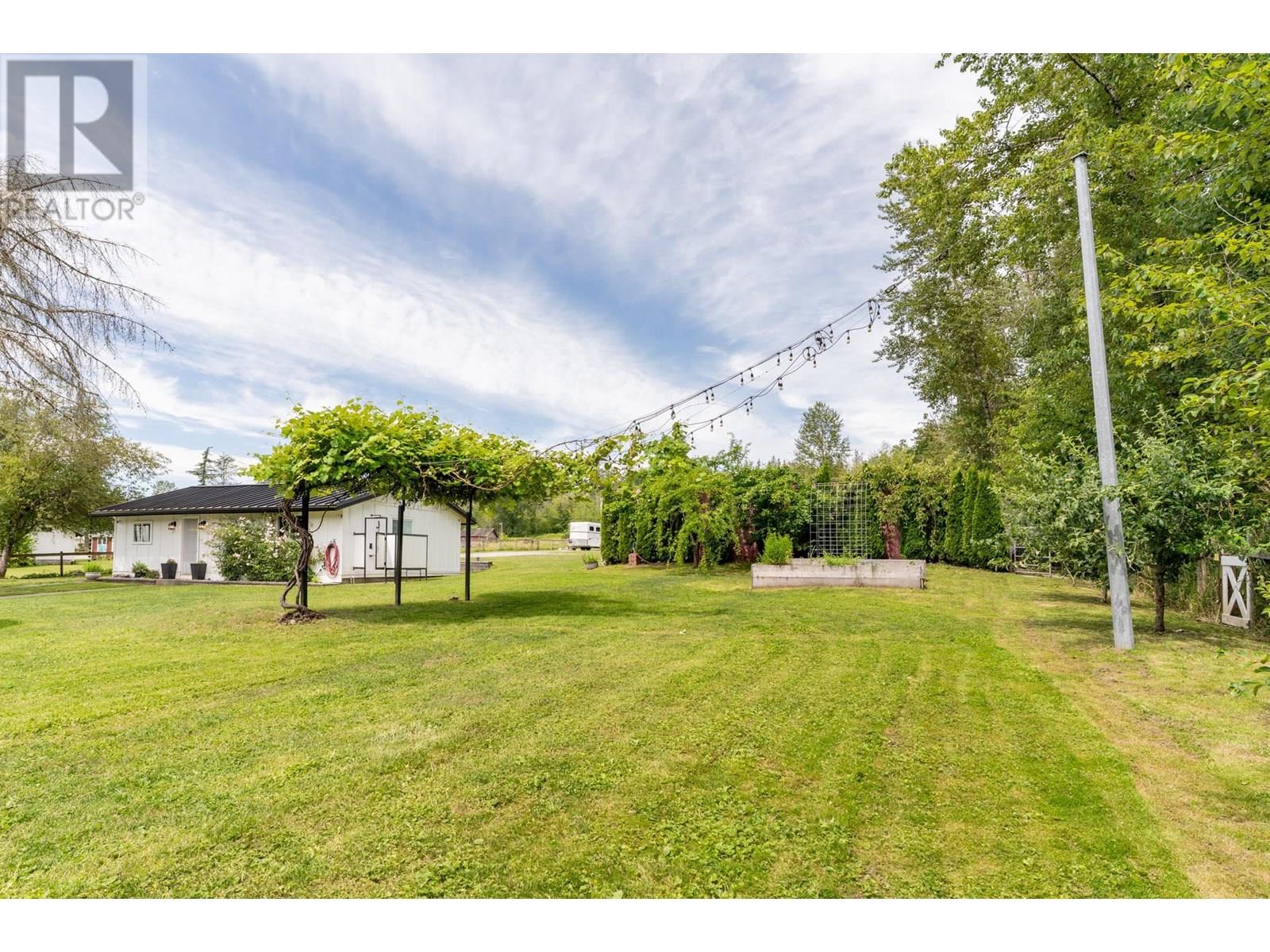 Photo 35 of 24991 100 Avenue, Maple Ridge BC