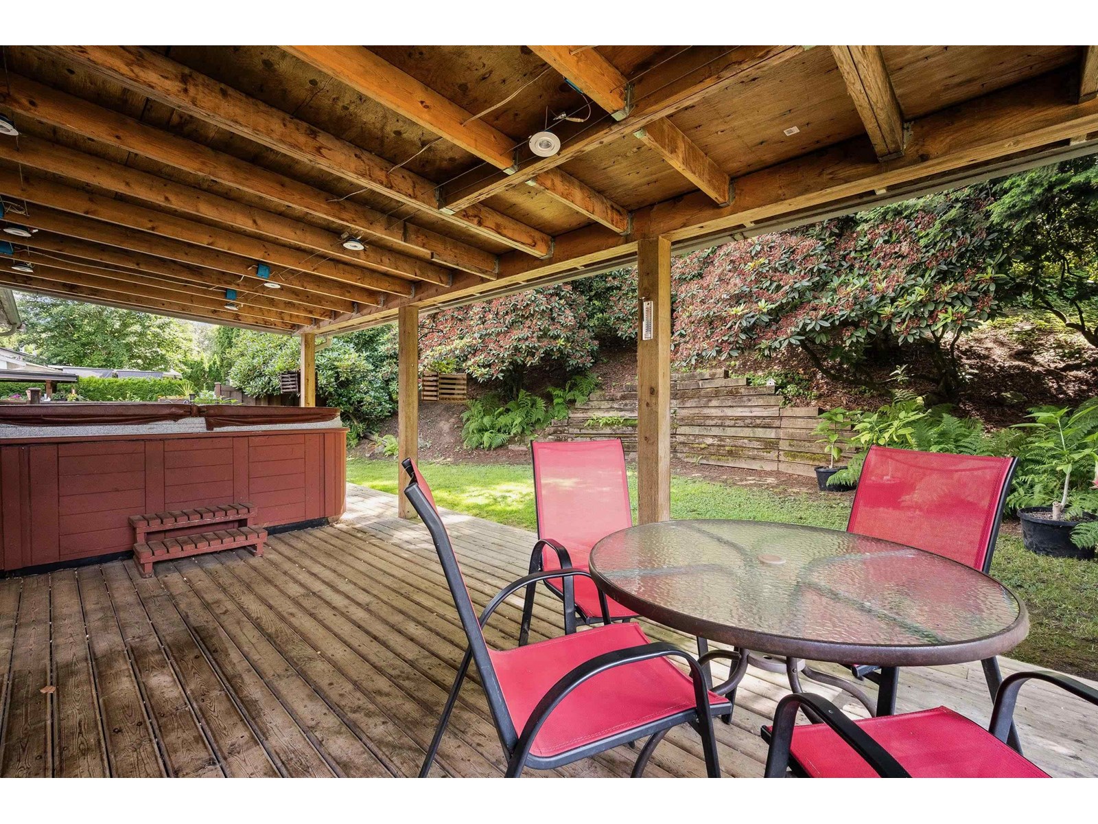 Photo 2 of 33332 Wren Crescent, Abbotsford BC