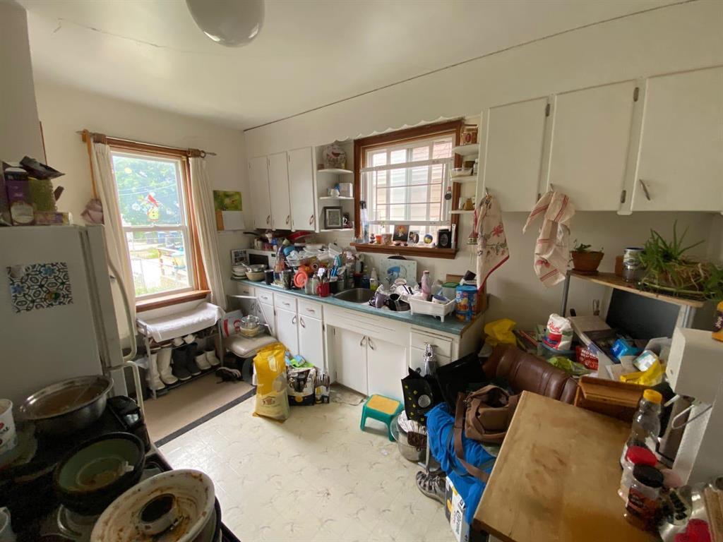 Photo 1 of 482 Cathedral Avenue, Winnipeg MB
