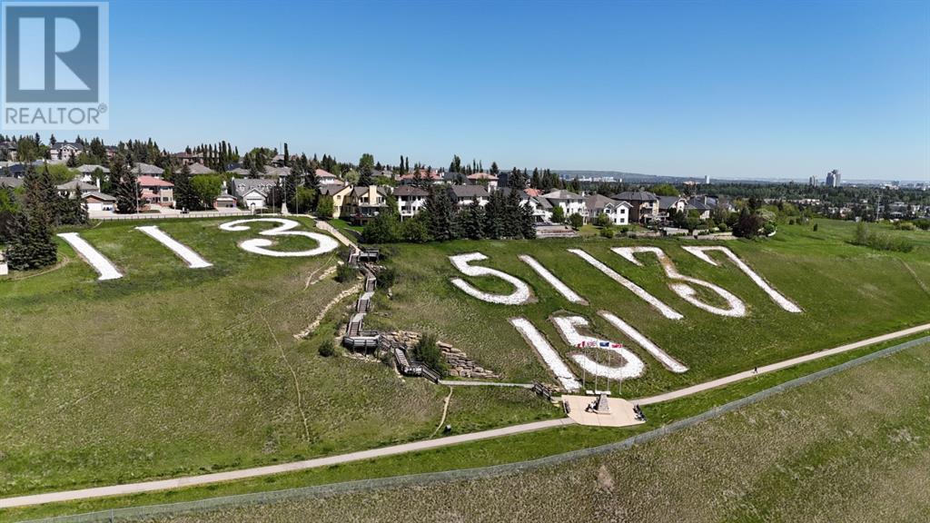 Single Family House 5 Level for Sale in  Sierra Morena Boulevard SW Signal Hill Calgary 
