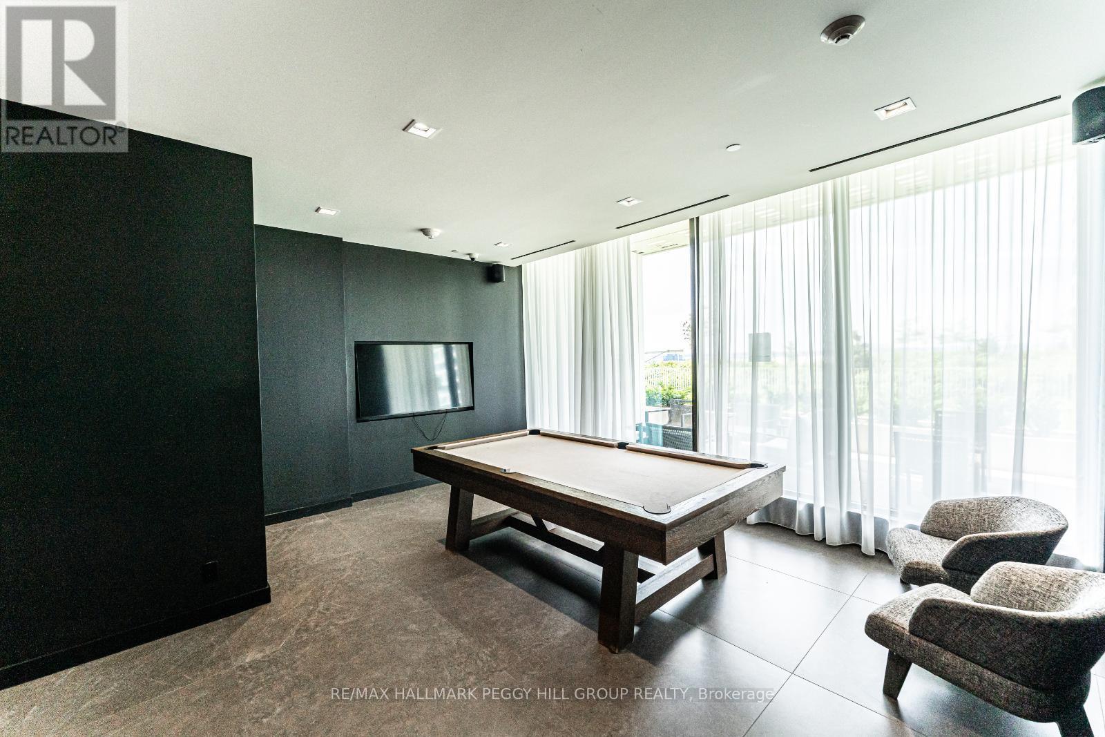 Photo 4 of Ph 05 5 Buttermill Avenue, Vaughan ON