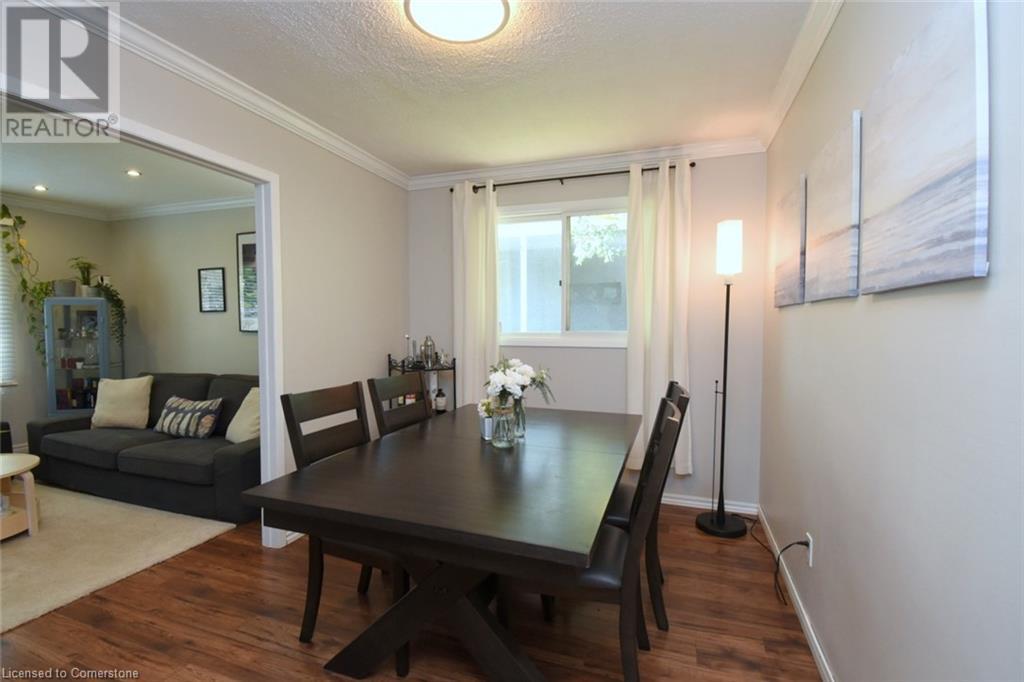 Photo 9 of 2271 Sheffield Drive, Burlington ON