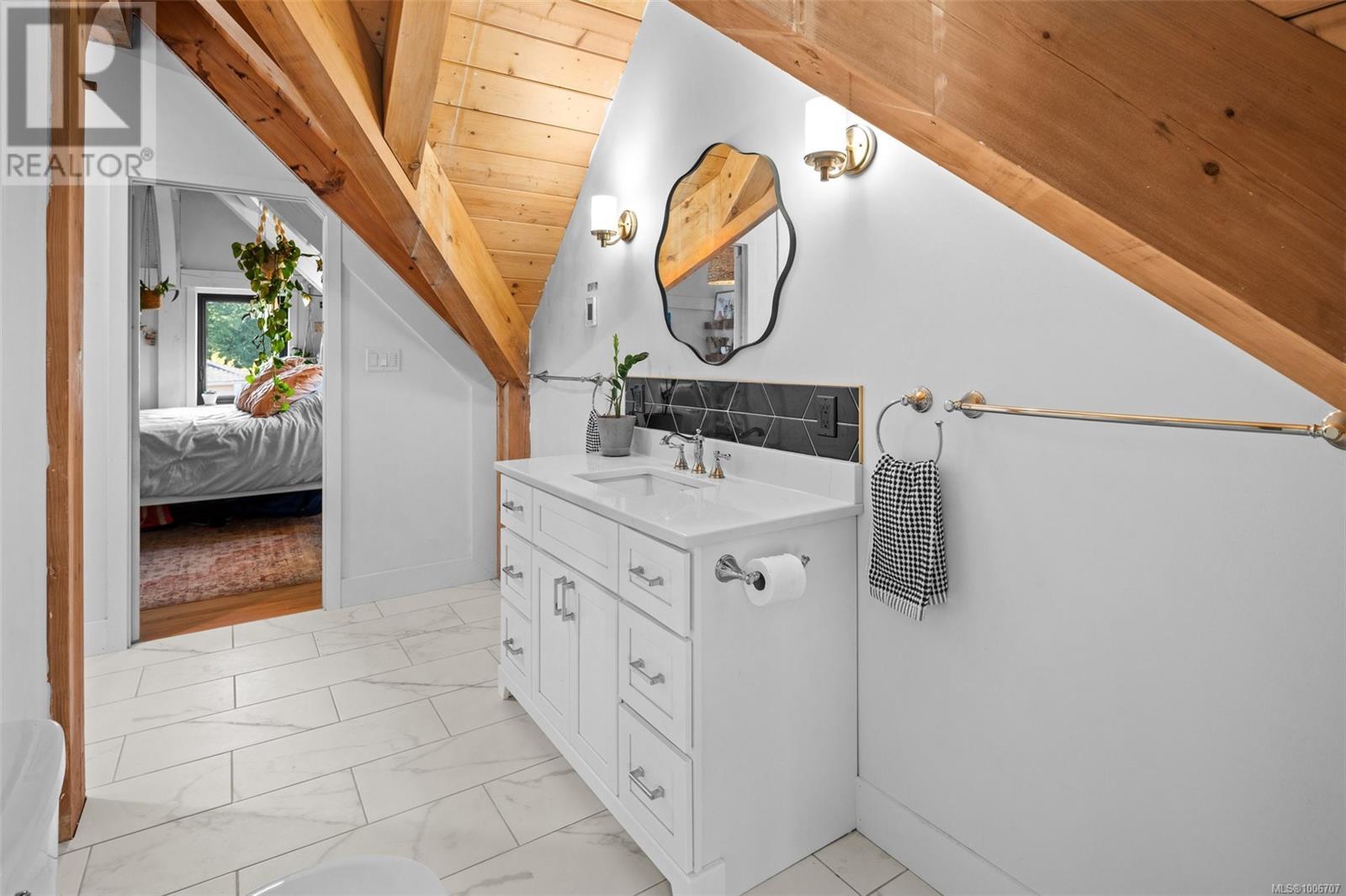 7247 Bethany Pl, Sooke
