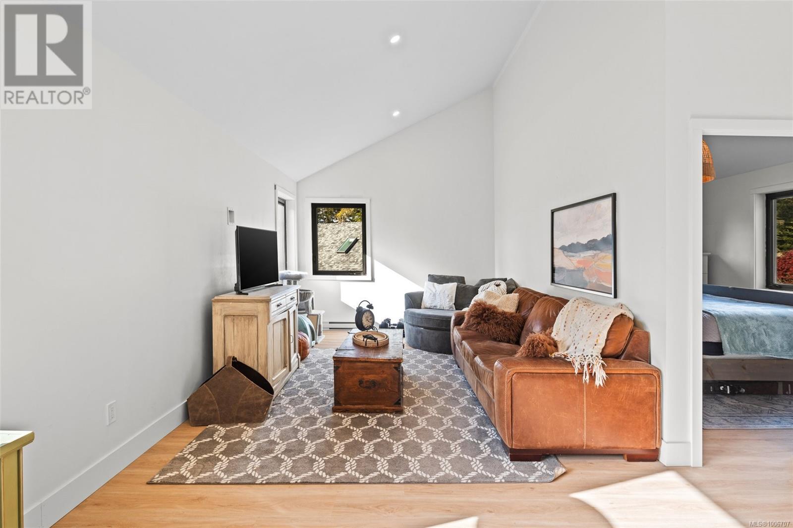 7247 Bethany Pl, Sooke