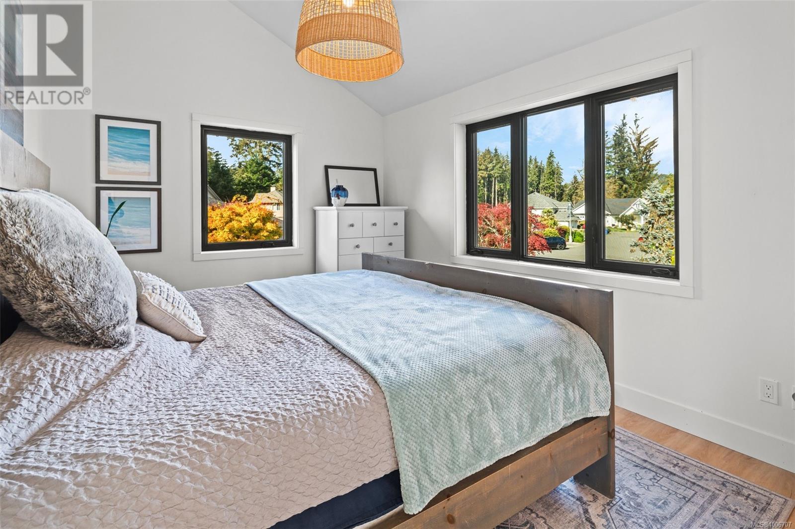 7247 Bethany Pl, Sooke