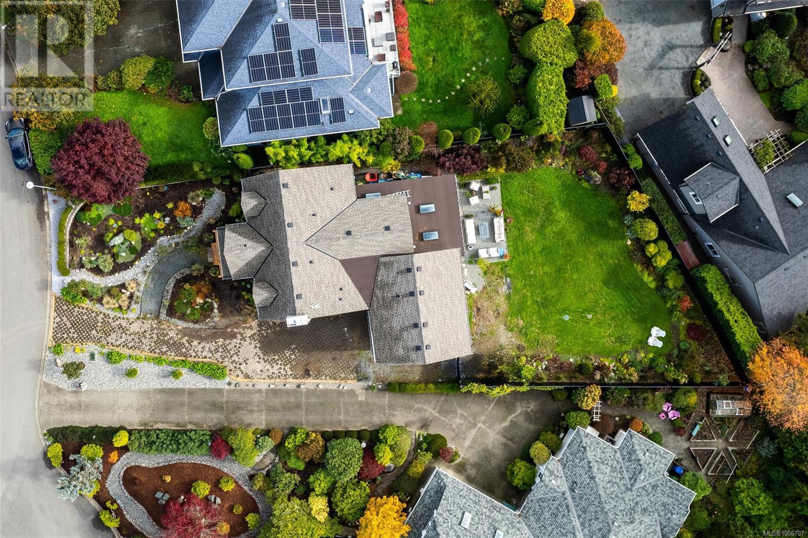 7247 Bethany Pl, Sooke