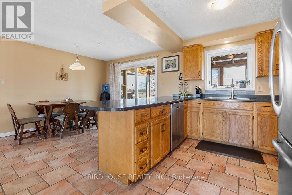 Photo 10 of 53 Maple Grove Road, Kawartha Lakes ON