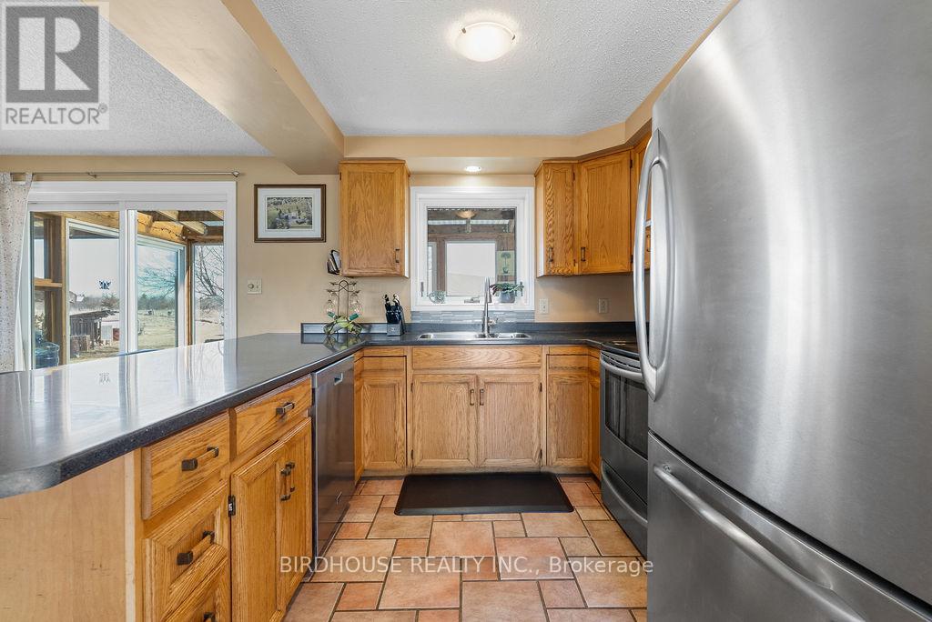 Photo 11 of 53 Maple Grove Road, Kawartha Lakes ON