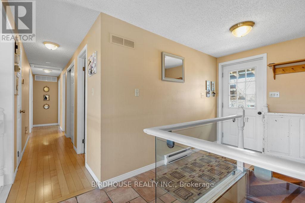 Photo 16 of 53 Maple Grove Road, Kawartha Lakes ON