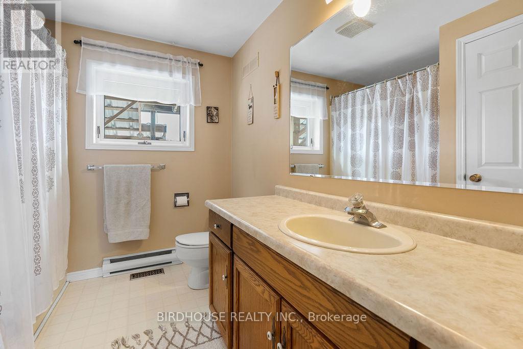 Photo 20 of 53 Maple Grove Road, Kawartha Lakes ON