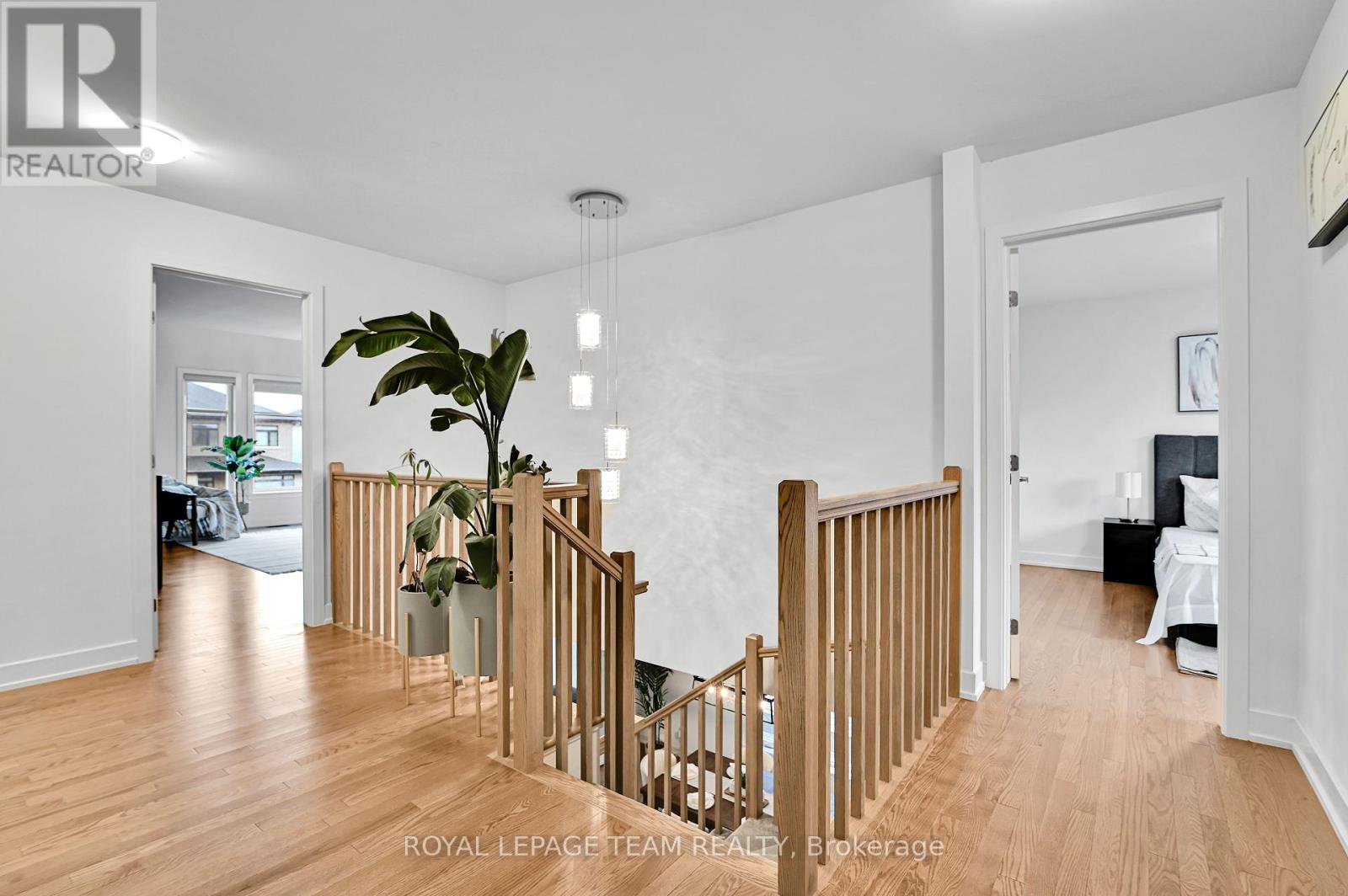 Photo 45 of 202 Zinnia Way, Ottawa ON
