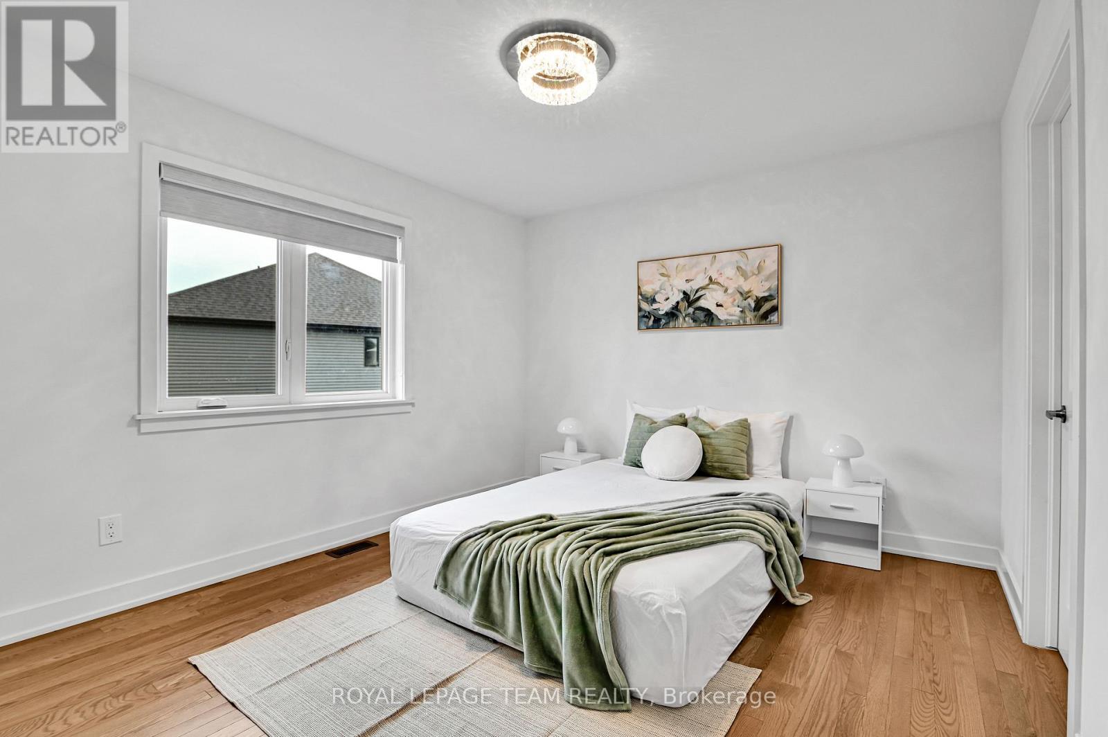 Photo 14 of 202 Zinnia Way, Ottawa ON