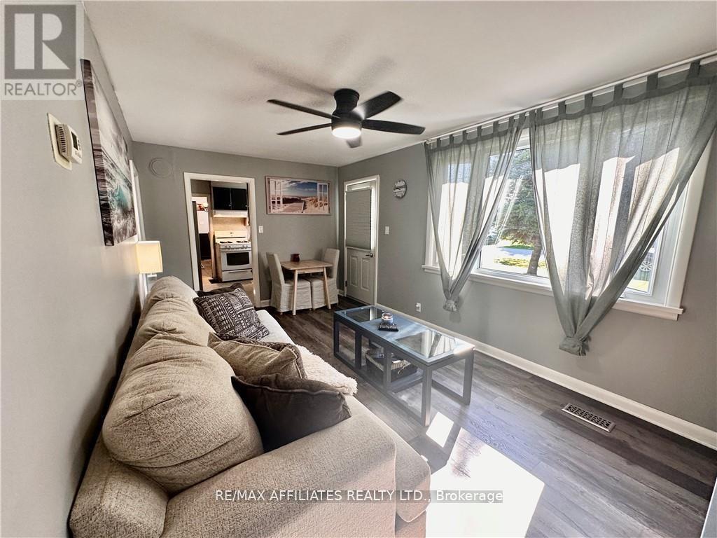 Photo 16 of 18 Dean Street, Montague ON