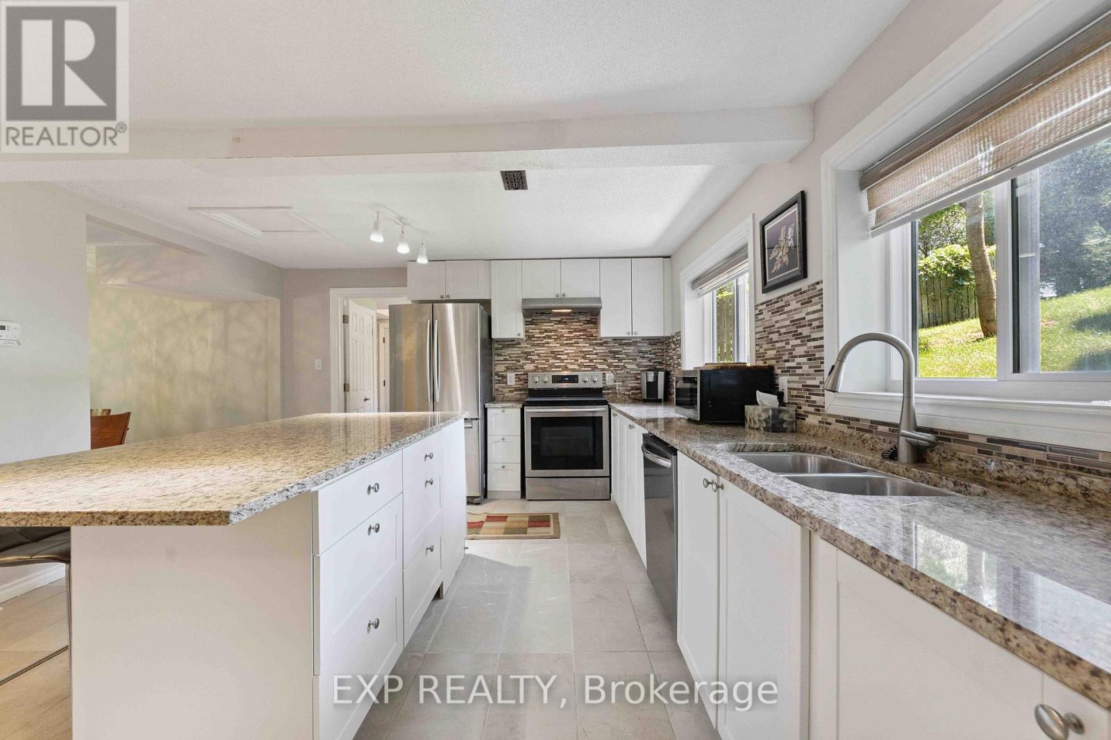 Photo 11 of 4229 Rideau Valley Drive, Ottawa ON