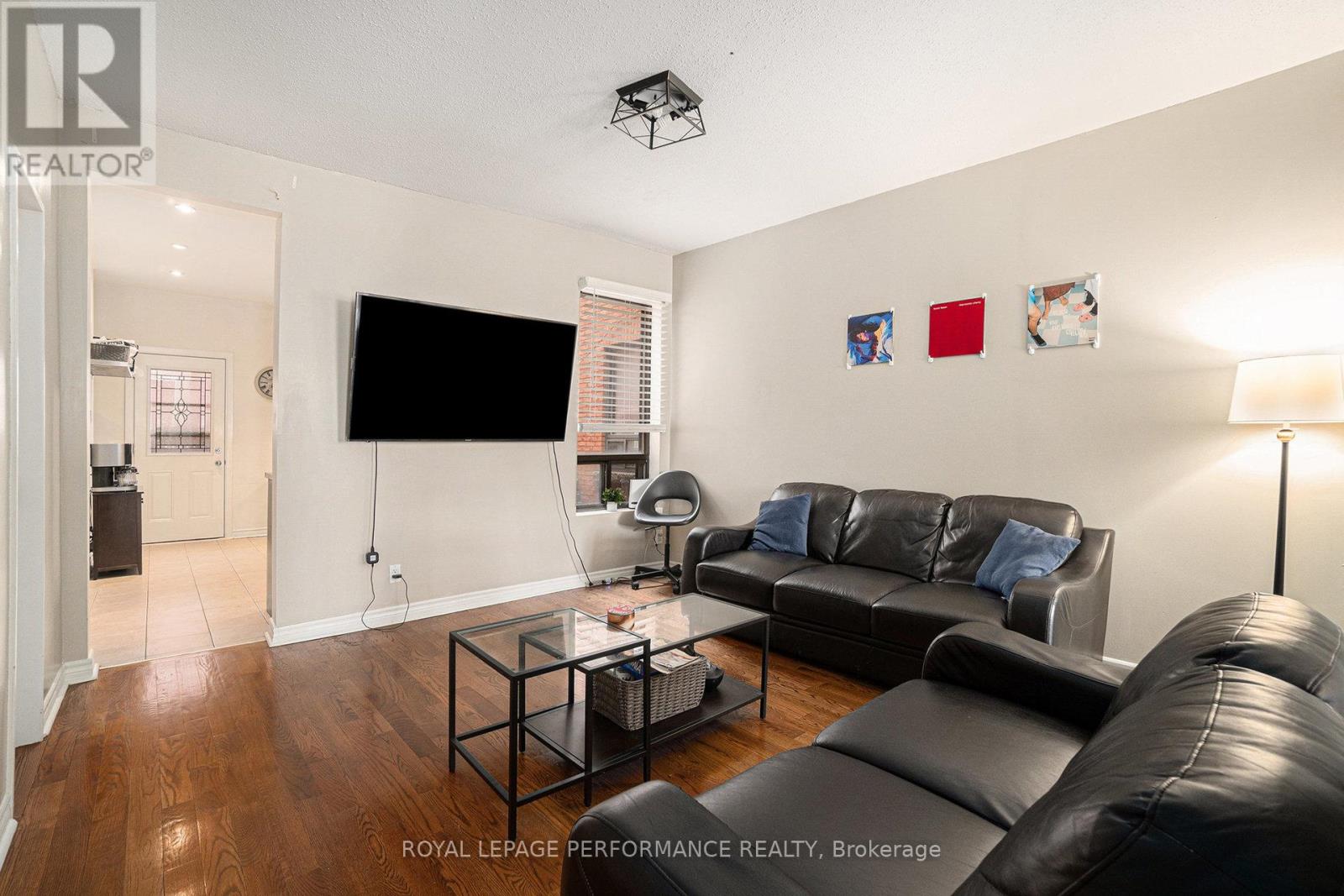 Photo 31 of 55 Argyle Avenue, Ottawa ON