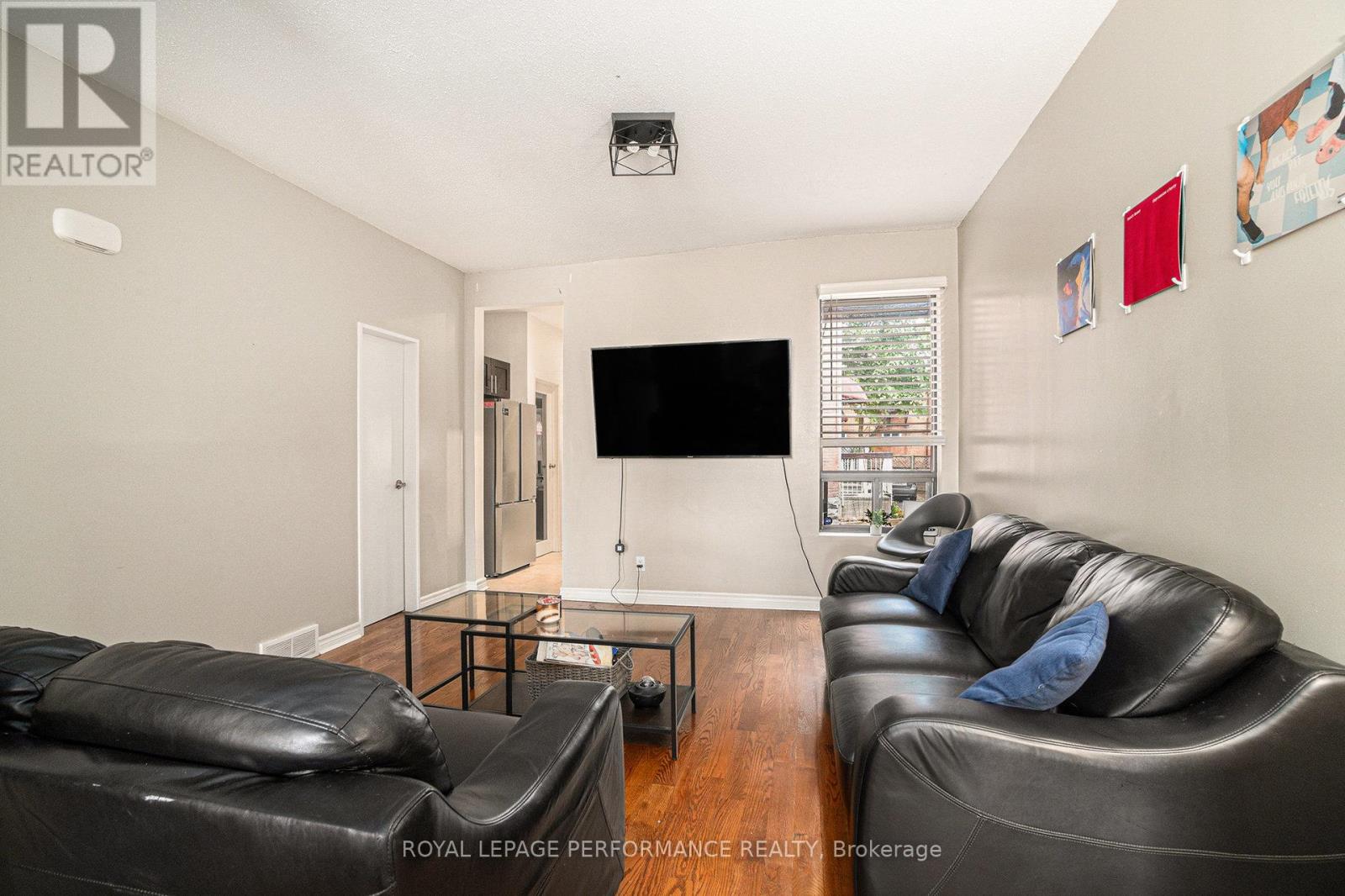 Photo 21 of 55 Argyle Avenue, Ottawa ON