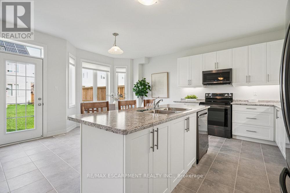 Photo 8 of 116 Pick Road, Guelph Eramosa ON
