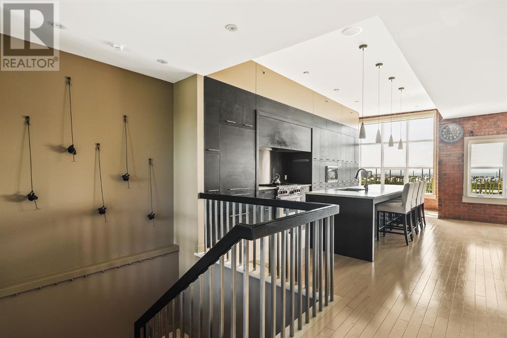Single Family House for Sale in  Aspen Meadows Hill SW Aspen Woods Calgary 