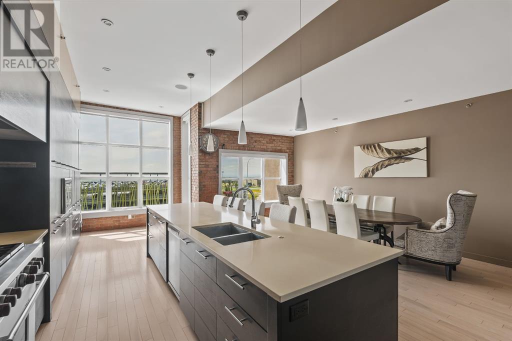 Single Family House for Sale in  Aspen Meadows Hill SW Aspen Woods Calgary 